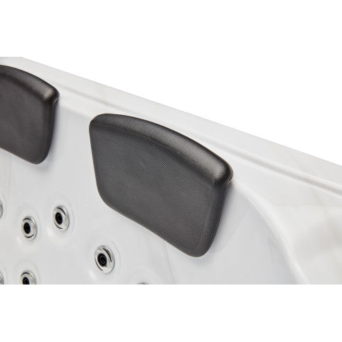 Regal 4-Person Hot Tub