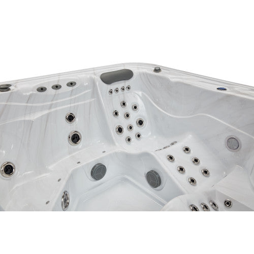 Infinity 5-Person Hot Tub