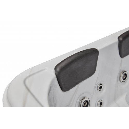 Riley 3-Person Hot Tub