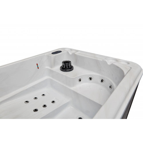 Riley 3-Person Hot Tub
