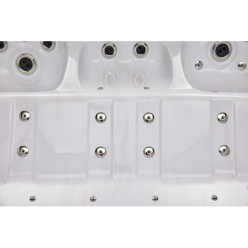 Social 5 Person Hot Tub